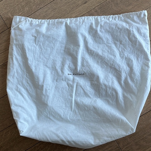 Balenciaga Lune Tote Bag - Picture 10 of 16